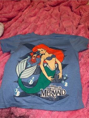 Disney The Little Mermaid Blue Kids Graphic Tee vintage